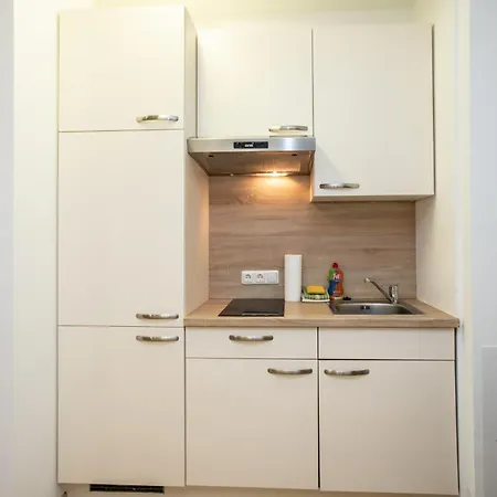 Citycenter - Traunkai Apartamento *