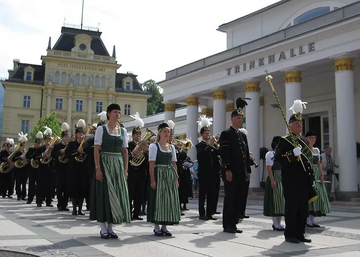 Citycenter - Traunkai Бад-Ишль